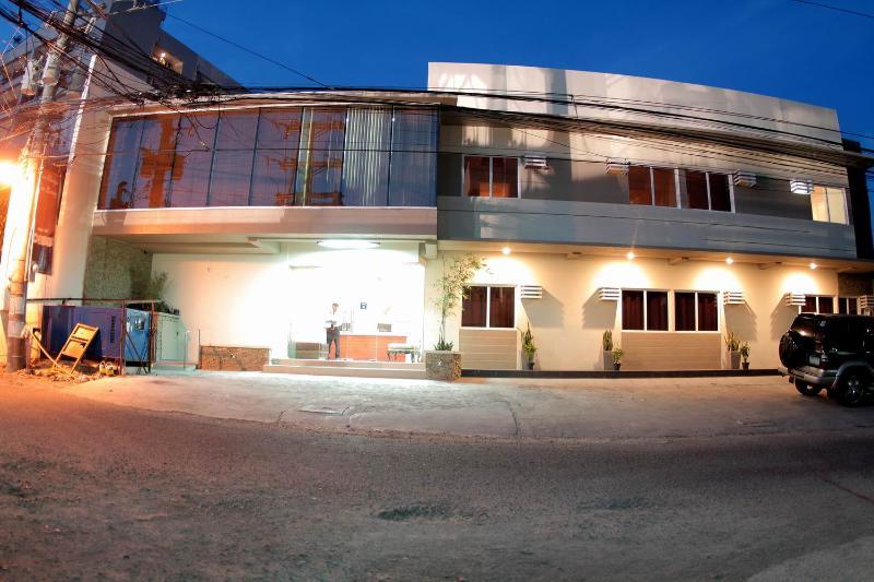 The Center Suites Cebú Exterior foto