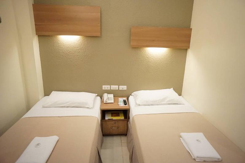 The Center Suites Cebú Exterior foto