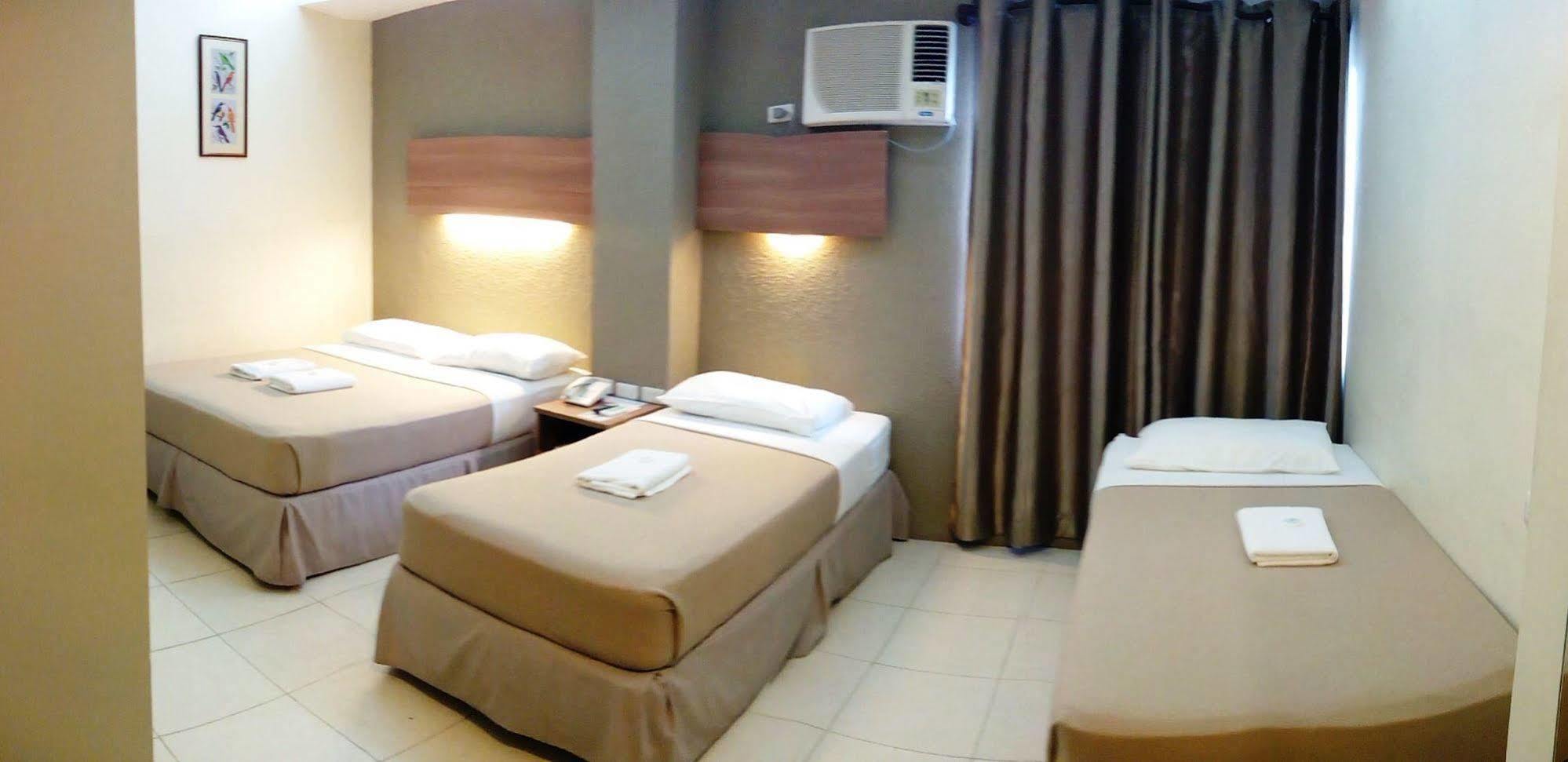 The Center Suites Cebú Exterior foto