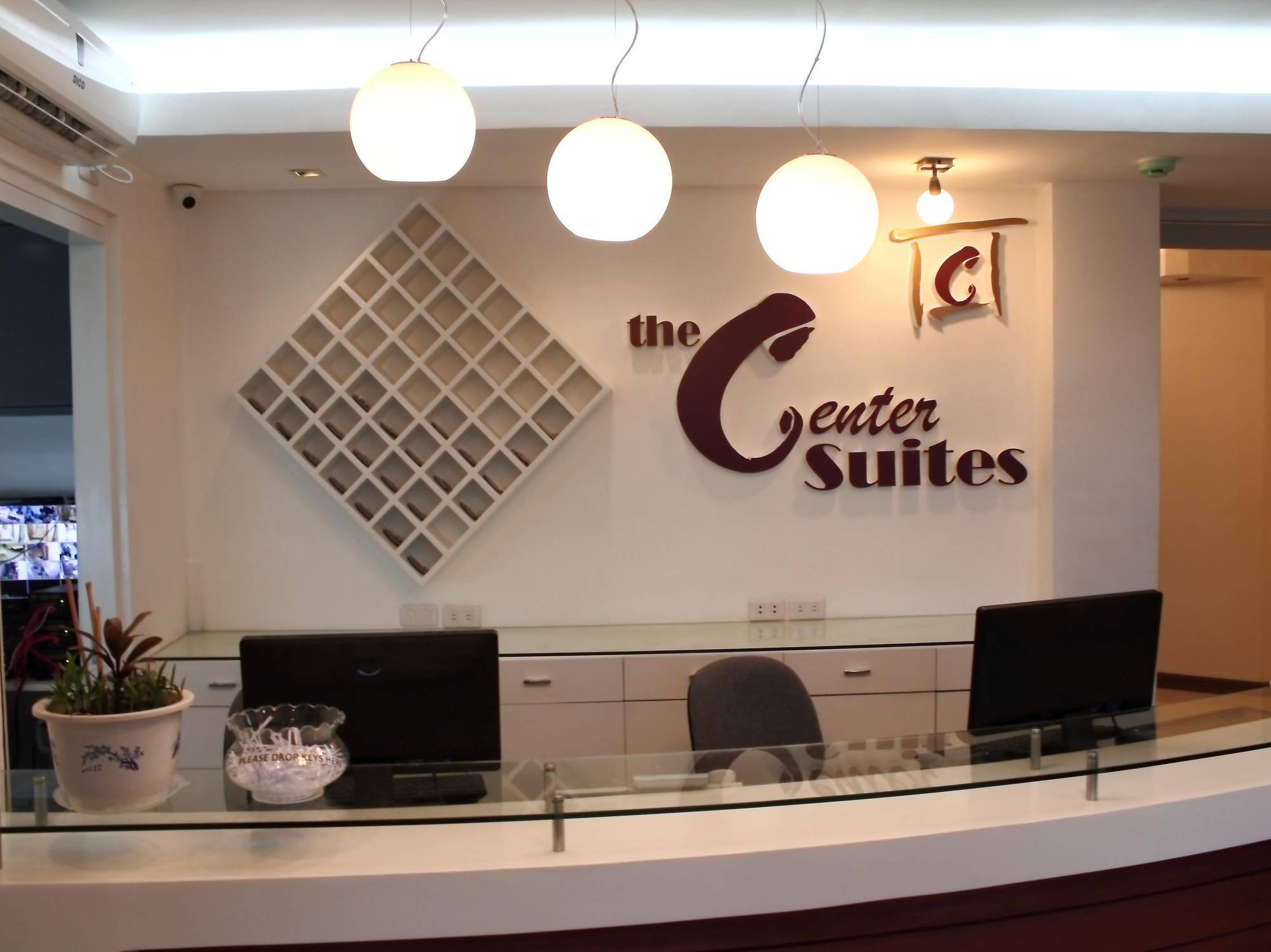 The Center Suites Cebú Exterior foto