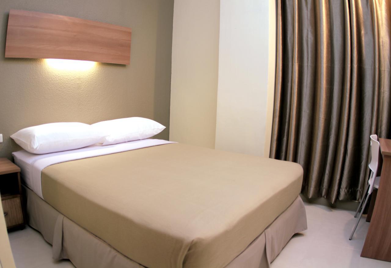 The Center Suites Cebú Exterior foto